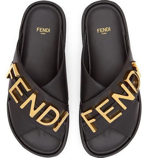 fendi sandaks